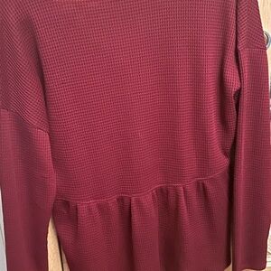 VENUS Maroon Waffle Knit Sweatshirt